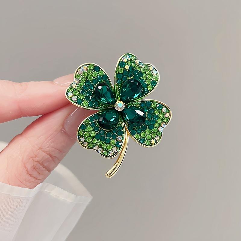 Latest Women'S Brooch Diamond Clover Brooch Simple Temperament Pin Corsage Summer Jewelry Gifts Accessories Jewelry