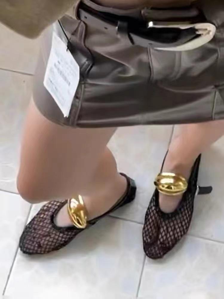 

Красная металлическая пряжка рыболовная сеть полые плоские балетки с Мэри Джейн женская обувь весна и лето одинарная обувь сандалии 40 чёрный