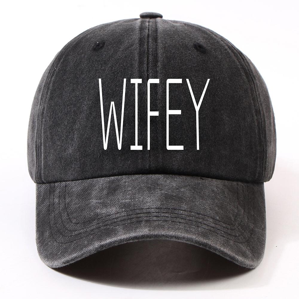 Fashion Letter Labeling Washed Old Cap Men and Women Street Play Sunscreen Four Seasons Baseball Cap