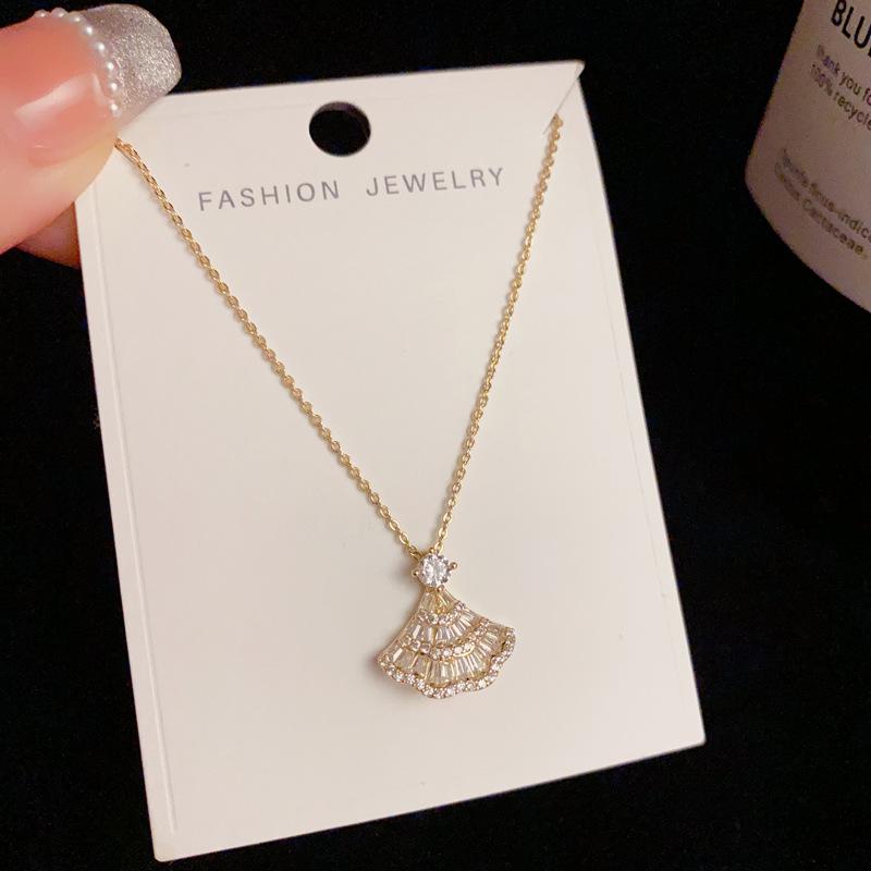 S925 Silver Zirconium Fan-Shaped Earrings: Elegant, Versatile, Exquisite Design with Super Flash for Women.