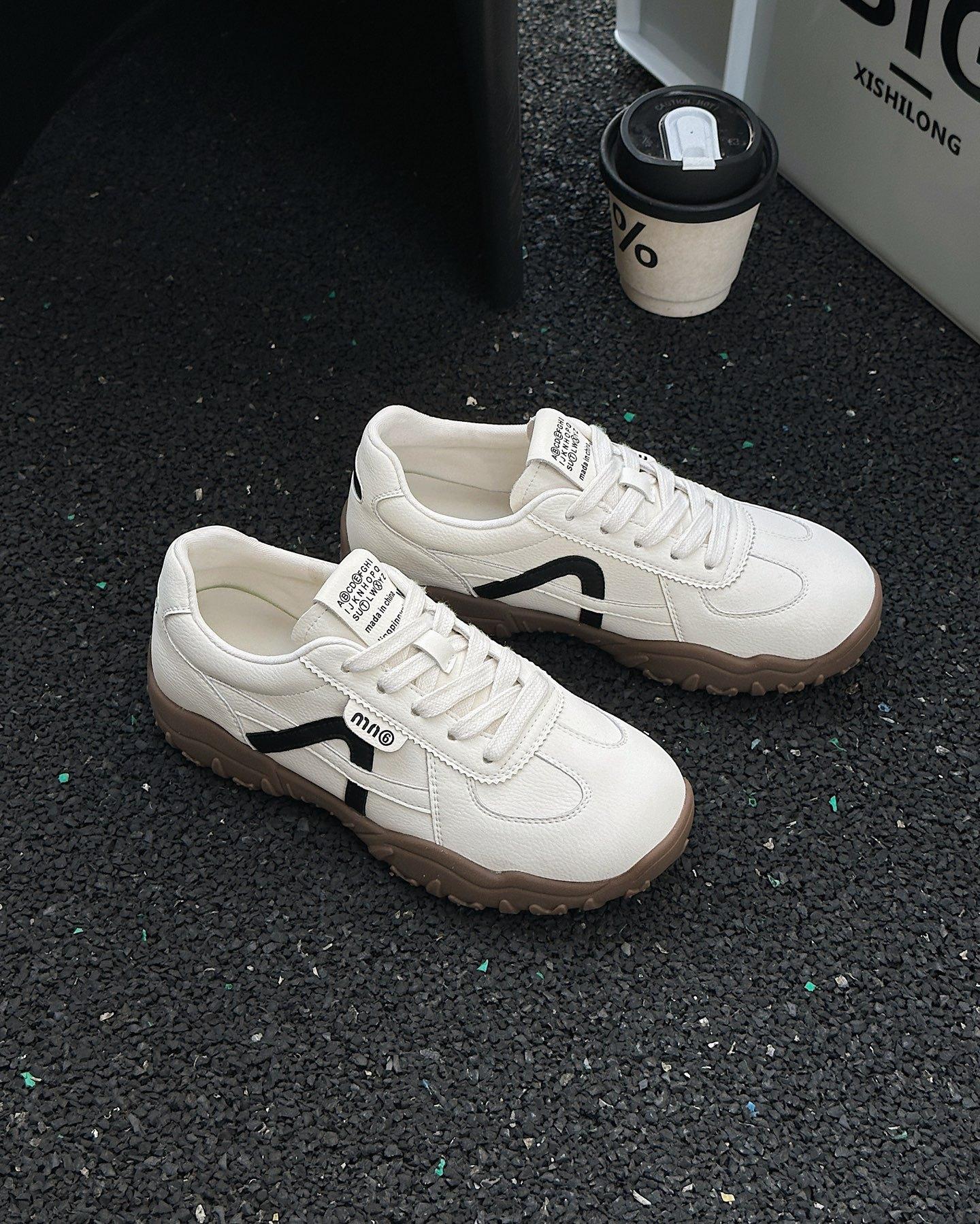 

Popular Korean version of retro platform German training shoes women s 2025 new little white shoes design sense casual versatile sports shoes 40