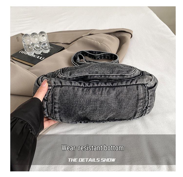 Women's Large Capacity Denim Crossbody Bag - Trendy Retro Shoulder Bag for Casual and Commute