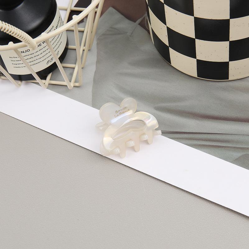 New Small Heart Hair Claw Clamp Acetate Hair Crabs for Girls Cute Heart Shaped Hair Clips Women Hair Accessories Hairpins Clips