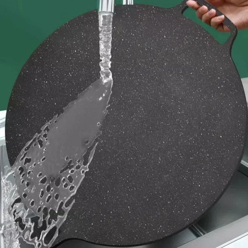 1Pcs Round Grill Plate Non-stick Grill Plate Portable Home Frying Pan for Outdoor Picnics Non-smoking Grill Plate Grilling Tool