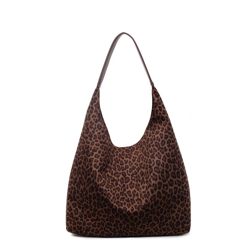 2025 Winter New Korean Casual Large-capacity Underarm Women's Bag Personalized Popular Leopard Print Commuter Shoulder Tote Bag
