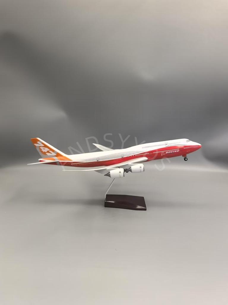 47cm Model Aircraft B747-8 Prototype Airways Diecast Resin Airplane 1/160 Scale With Light Collectible Model Kit Ornament