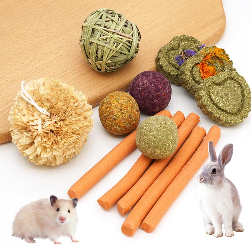 

Small Animal Natural Food Chew Toys Lollipops Apple Wood Sticks For Guinea Pig Rabbit Hamster Teeth Cleaning Toys Pet Supply