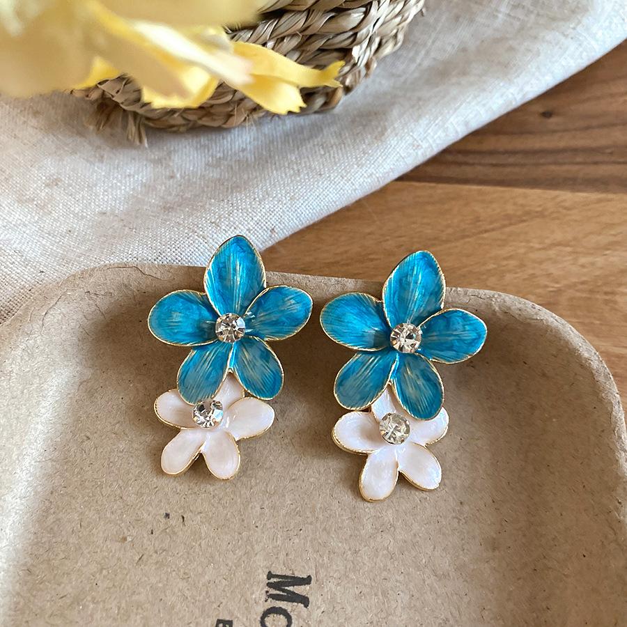 2026 New Arrival Double Color Enamel Flower Rhinestones Hanging Dangle Earrings for Women Statement Beach Holiday Jewelry