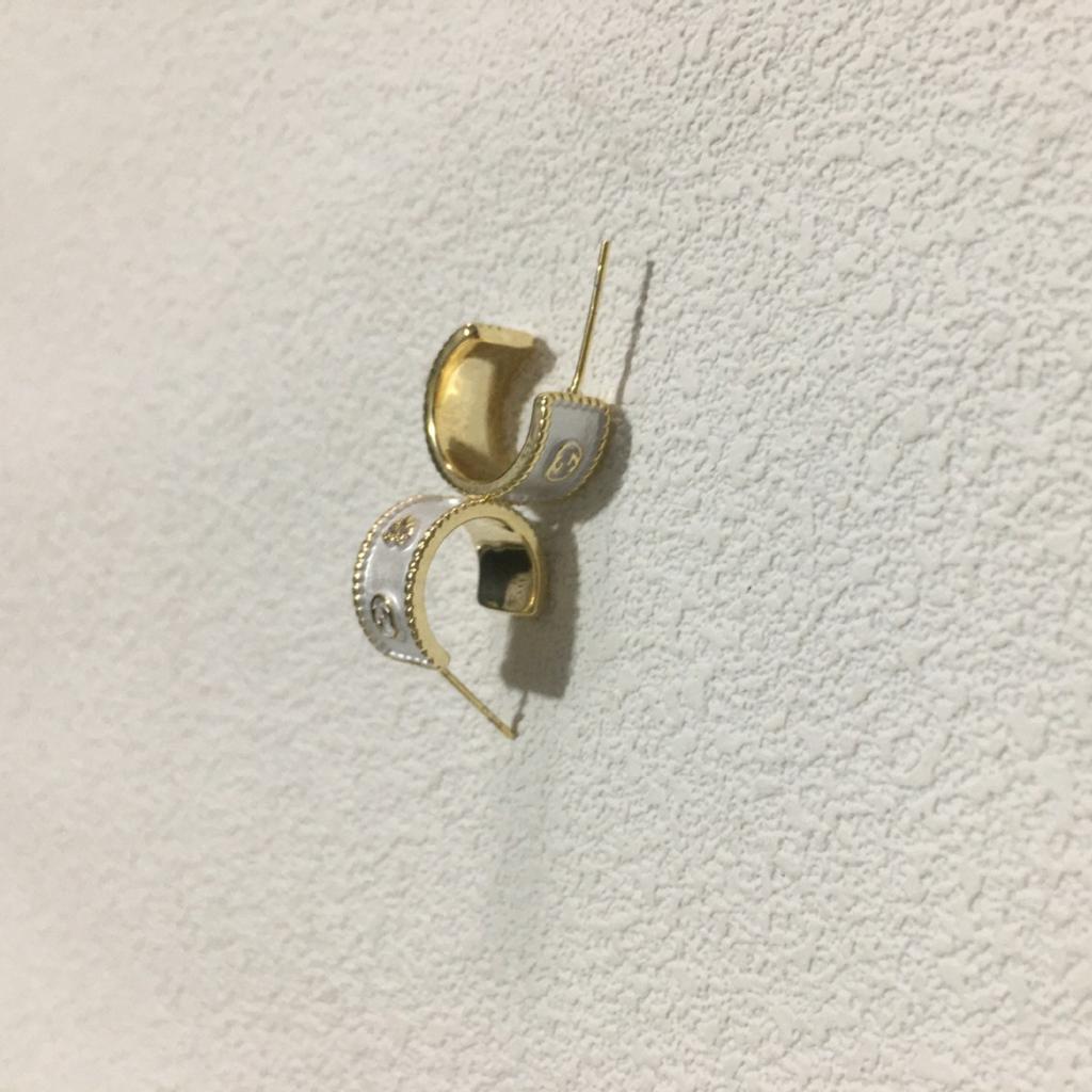 Gentle style mother-of-pearl butterfly bow earrings for women 9 Silver needle earrings offer a light luxury and sophisticated feel, suitable for