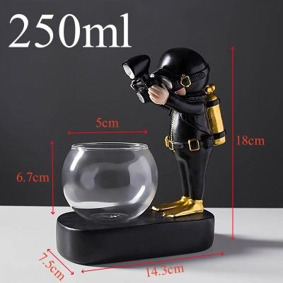 

250ml Creative Astronaut Glasses Personalized Juice Beer Mixed Cup Luminous Mixed Wine Cup Special Drink Glass Cocktail Tool 250ml