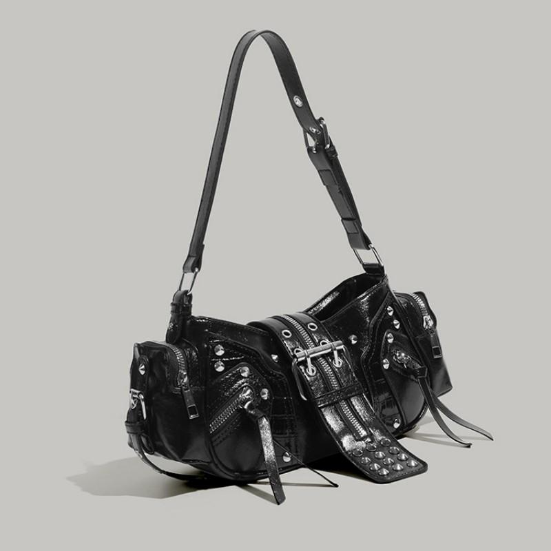 Crossbody Bag Vintage Motorcycle Bag Rivet Underarm Bag Trendy For Daily Commute Elegant Outfits Fashion Street
