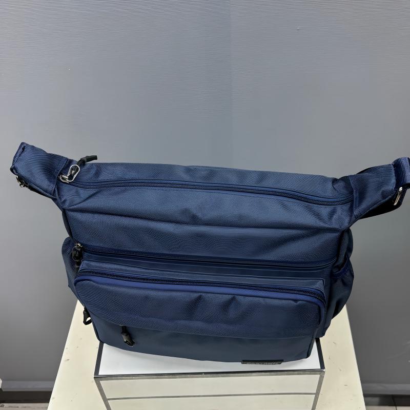 Men's Large Capacity Oxford Cloth Shoulder Bag for Travel and Work