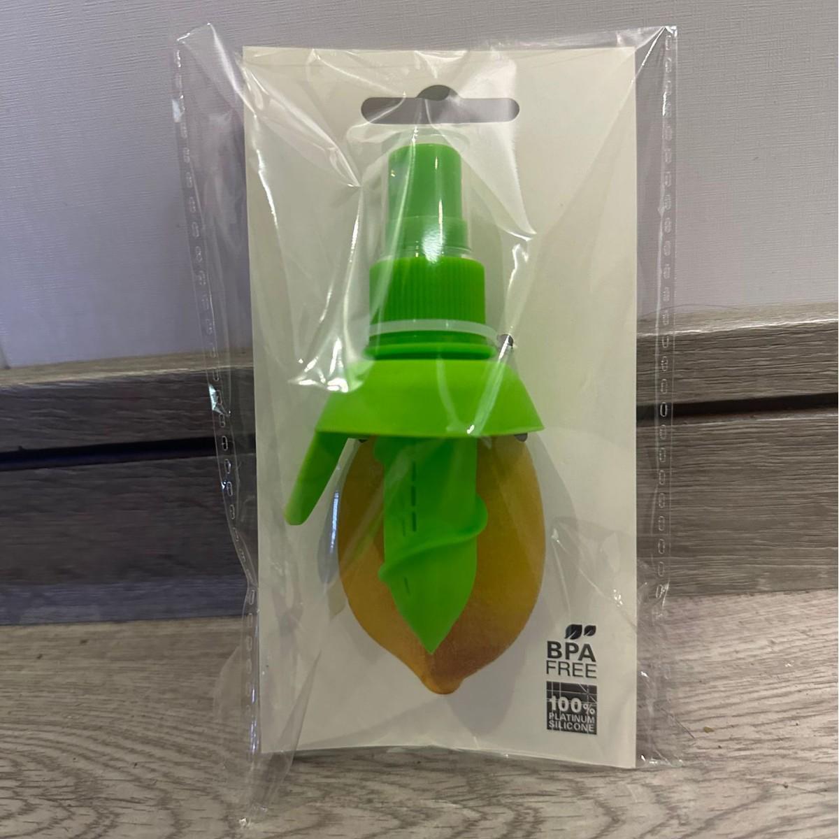 Lemon Sprayer Manual Juicer - Kitchen Gadget
