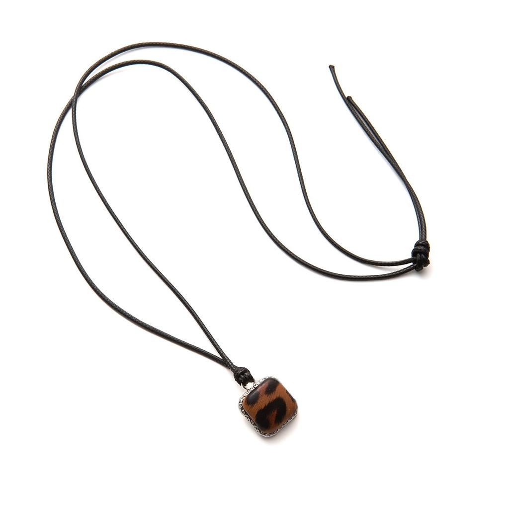 Retro Love Leopard Print Pendant Necklace High Sense Female Hong Kong Style Light Luxury Long Black Rope Sweater Chain