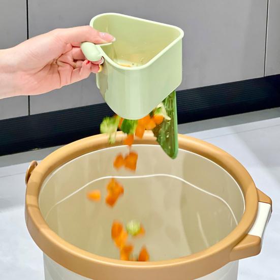 2Pcs Sink Drain Strainer Basket with Drain Hole Hanging Sink Corner Colander Triangle Sink Food Catcher Basket Kitchen Tool