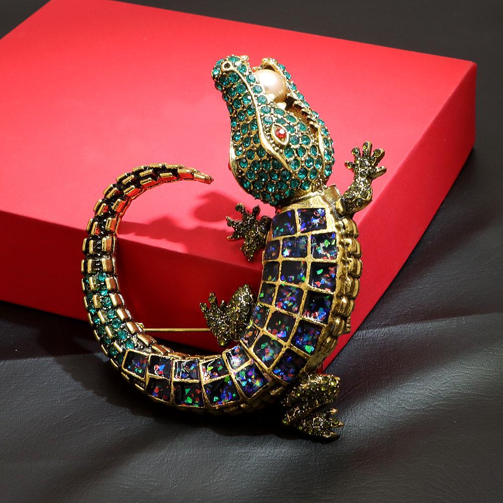Große Retro-Krokodilbrosche mit Öltropfen, personalisiert, modische und vielseitige Tierbroschen