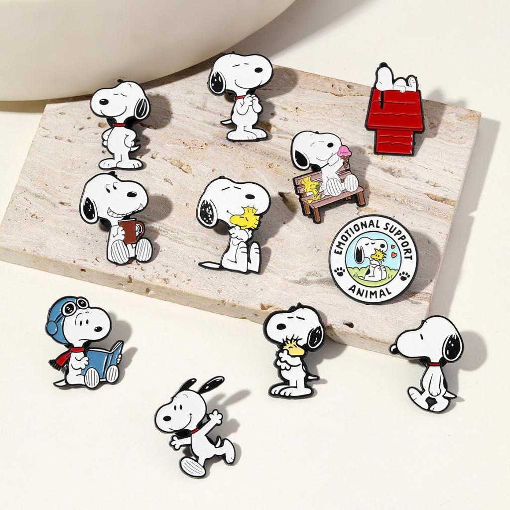 Adorable White Cartoon Puppy Brooch - Cute Japanese Style Metal Badge Accessory for Bags
