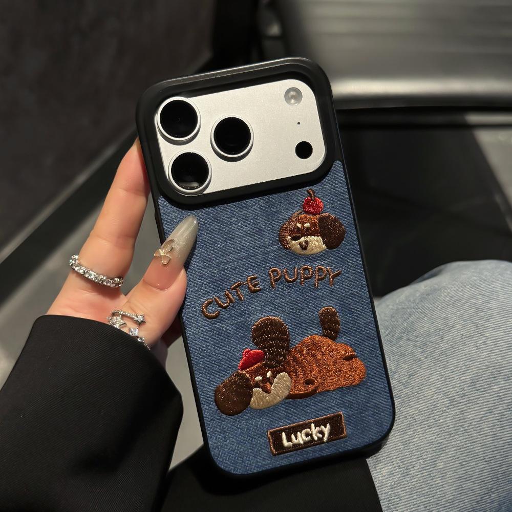 Apple 17/16Promax embroidered puppy mobile phone case is suitable for iPhone13 three-dimensional 14/15 anti-drop protective case.