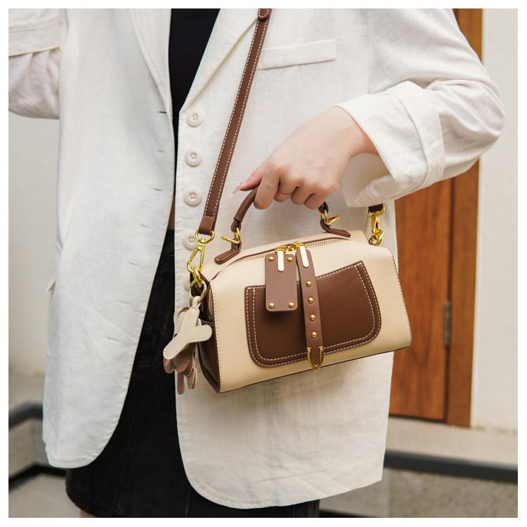 New Fashion Light Luxury Women's Handbags Contrasting Color Commuter Ladies Pillow Bag Casual Simple Shoulder Oblique Span Bags for Wife Birthday Gift