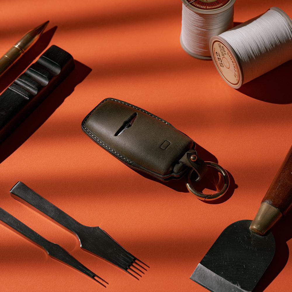 BONNE CHANCE [Bespoke] Leather Car Key Case - Genesis Type A
