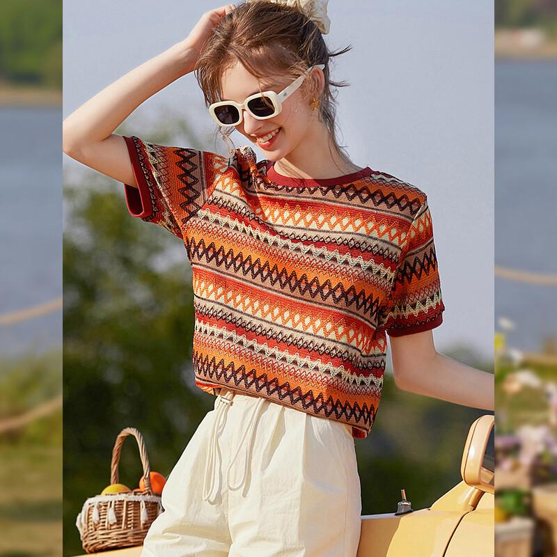Women s Textured Round Neck Short Sleeve T-Shirt M