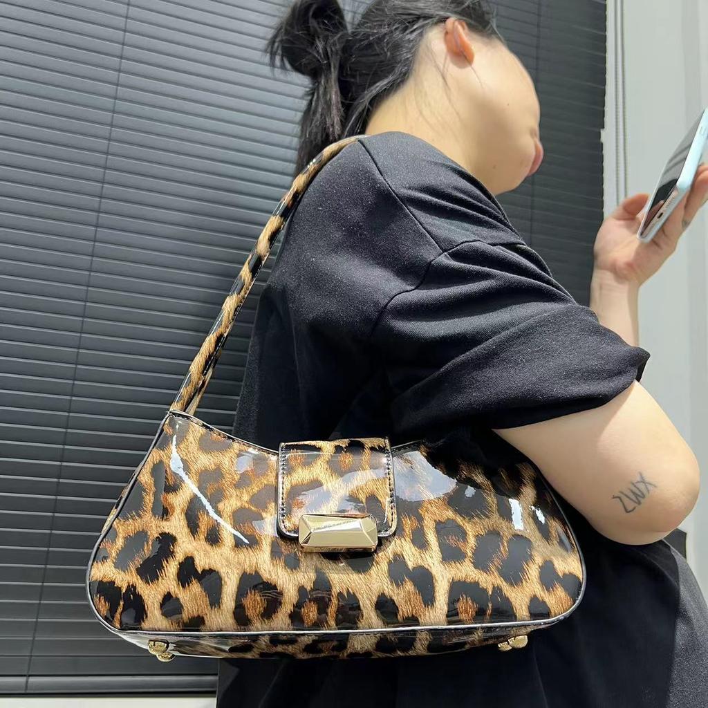 Women'S Personalized Leopard Print Shoulder Bag Glossy Trend Underarm Handbag