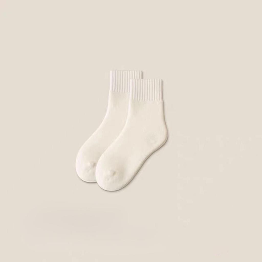 Women's Mid-Calf Anti-Pilling Thick Terry Floor Socks - Warm for Autumn & Winter.