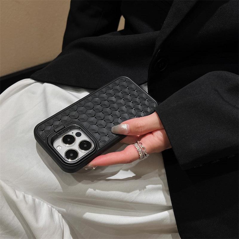 

Охлаждающий чехол с невидимой подставкой и магнитной беспроводной зарядкой для iPhone 15 Pro Max 14 13 12 Pro 11, защитный чехол от падения iPhone 11 чёрный