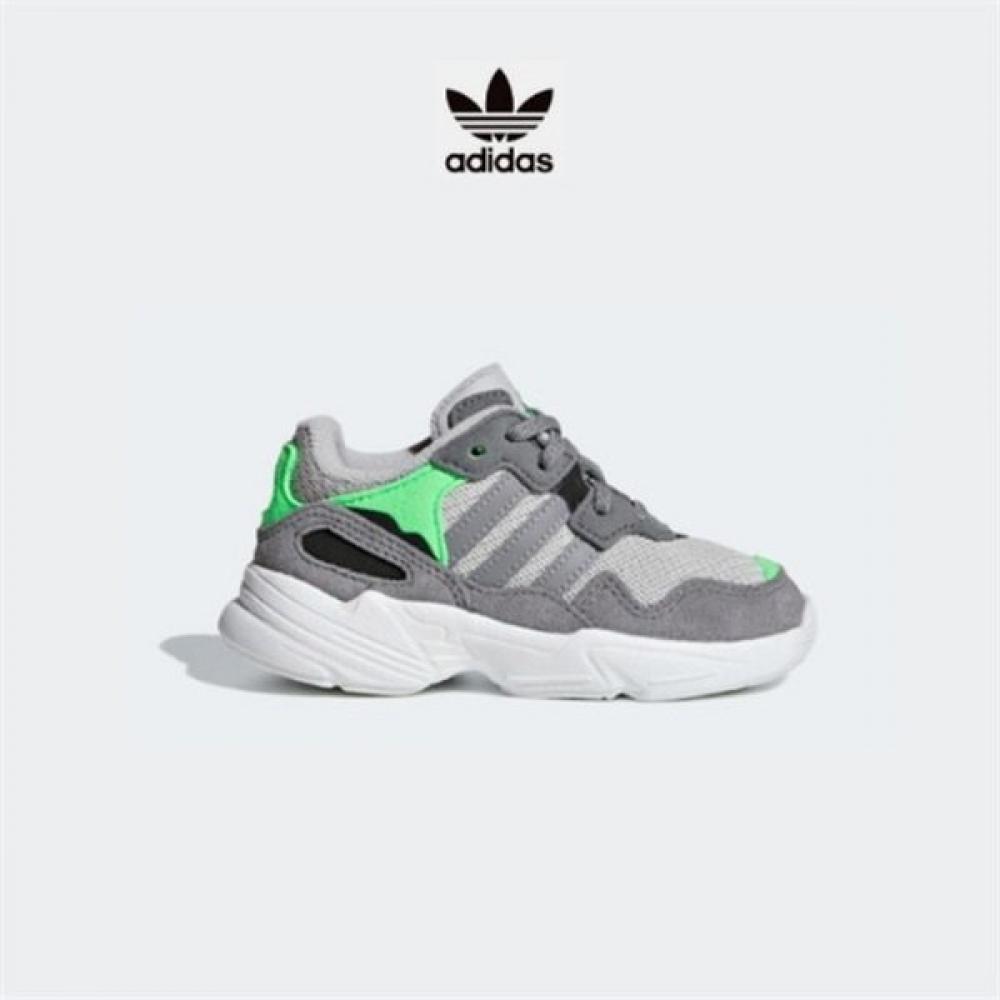 

AdidasKids Магазин Adidas Kids NC Chungjang SH01 для молодых 96 C F34280