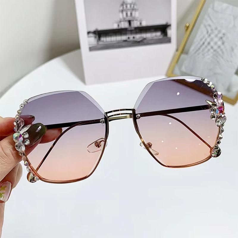 

Latest Borderless Durable Metal Metal Sun Glasses Glasses Womens Decorative Diamond Sun Eyeglasses Ladies Luxury Designers Eyewear UV400 Gafas De As shown in the figu