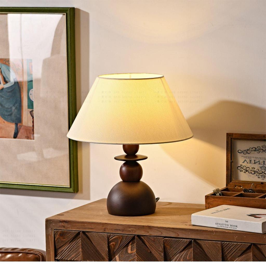 French Mid-Century Style Wabi-Sabi Wooden Bedside Table Lamp - Retro Designer Bedroom/Study Atmosphere Light
