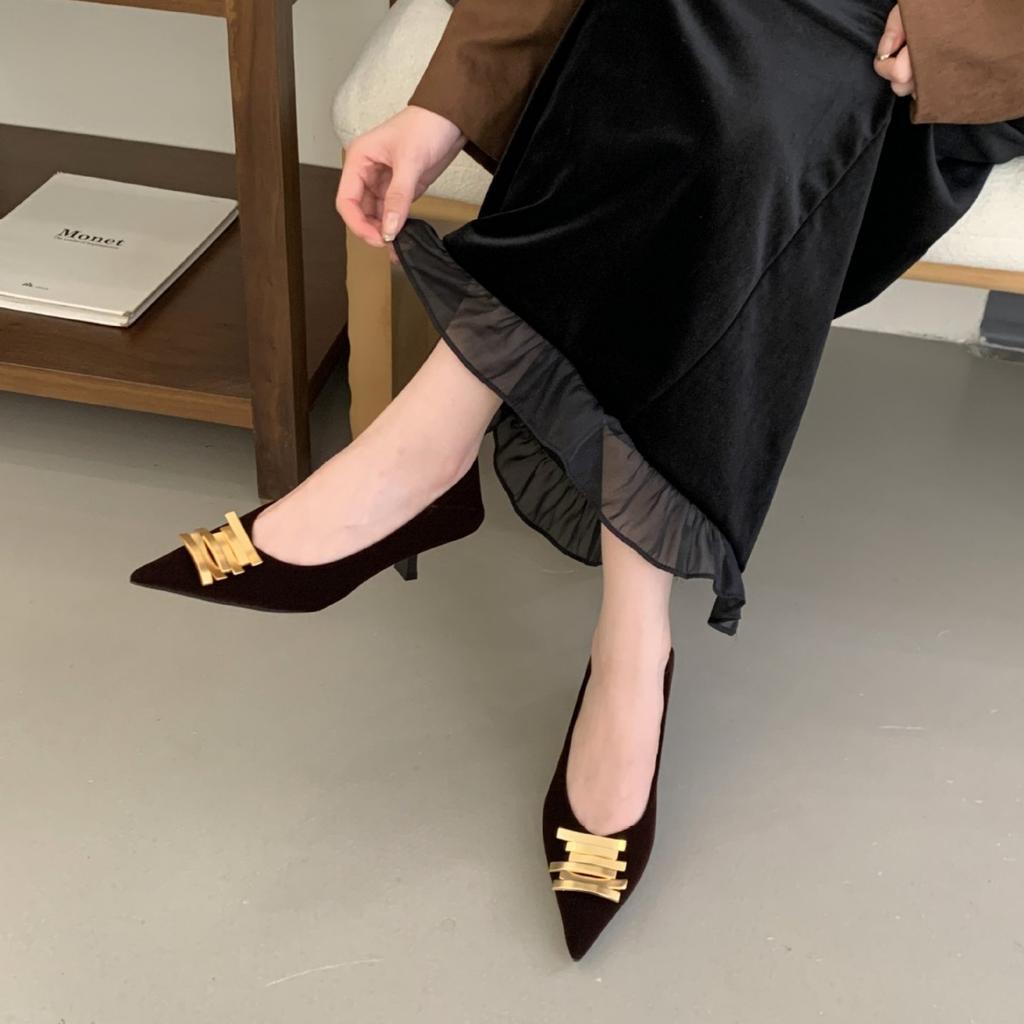 2025 autumn and winter new thin high heel shallow mouth versatile suede cover feet OL commuter work women's single shoes