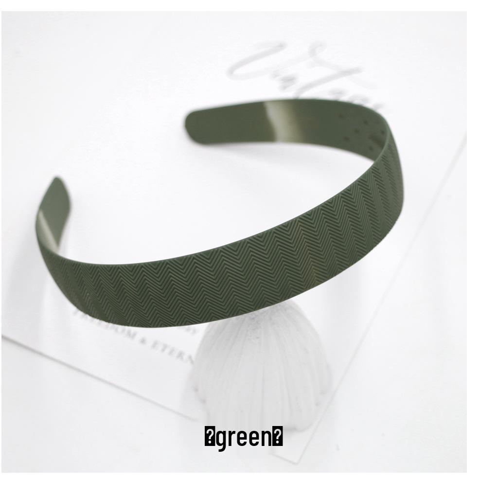 Non-Slip Black Headband with Teeth for Women: Ideal for Face Washing and Outings