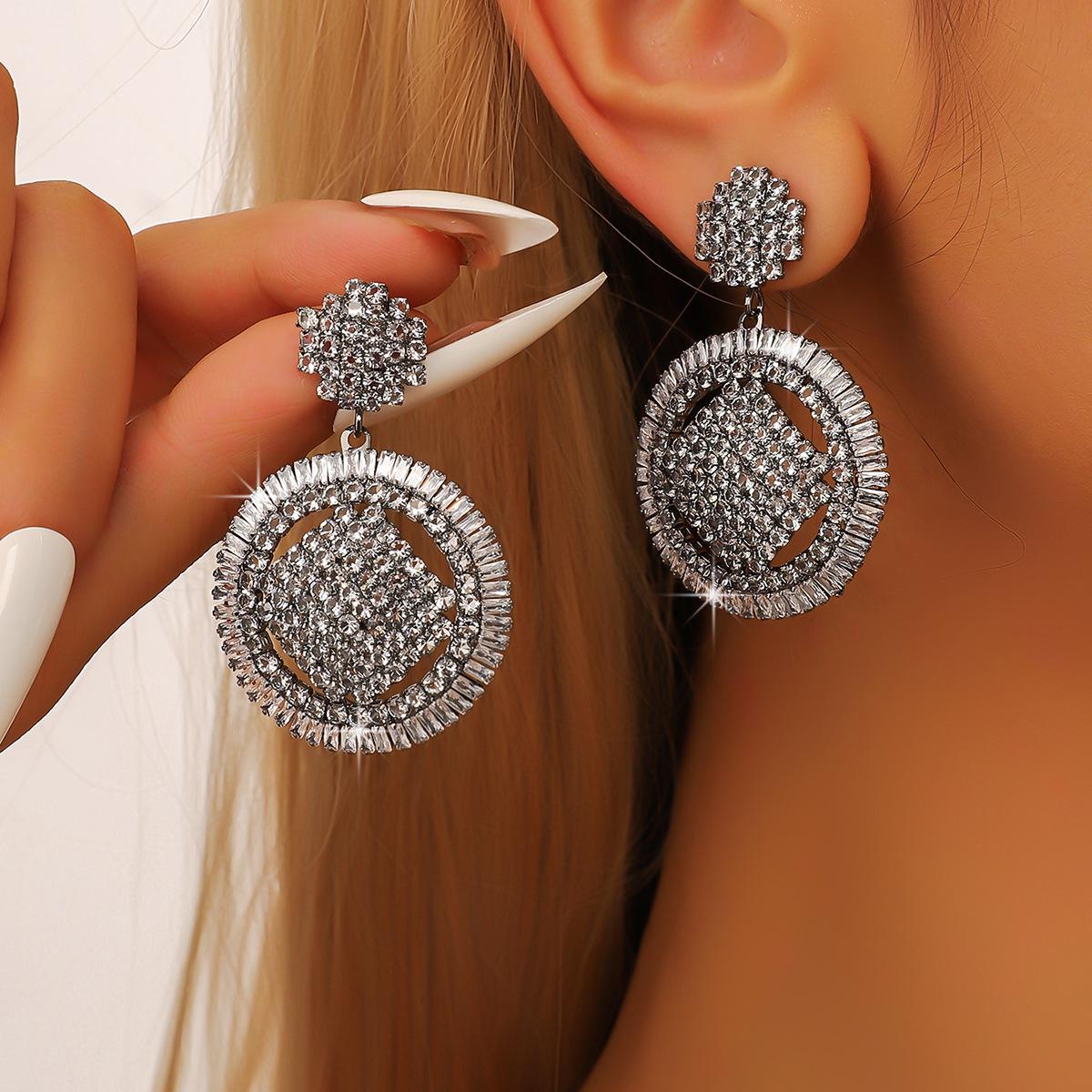 

Роскошные серьги-пусеты в европейском и американском стиле в форме круглого диска с цветами, цирконом и бриллиантами для женщин