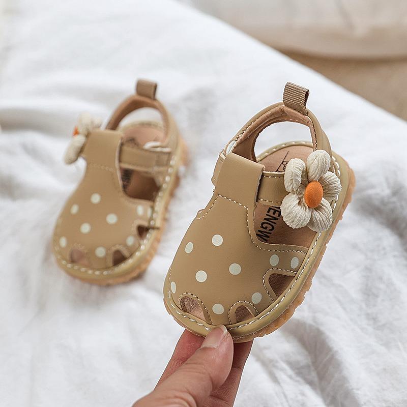 One-year-old baby shoes summer new infant closed-toe sandals fashionable flower girls' princess soft sole walking shoes