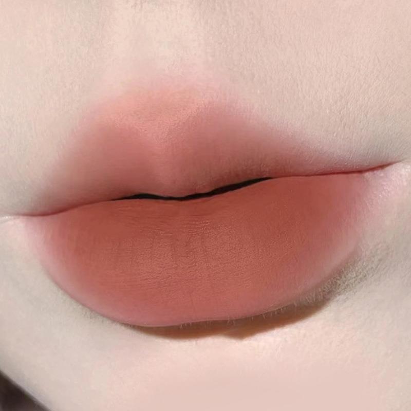 Toot Dodo Airy Velvet Long-Lasting Matte Nude Lipstick: Enhances Complexion, Non-Stick, Soft Mist Finish.