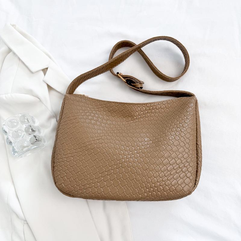 

Large Pu Capacity Shoulder Bag Handbag Weaving Patterns For Work Outings Casual хаки