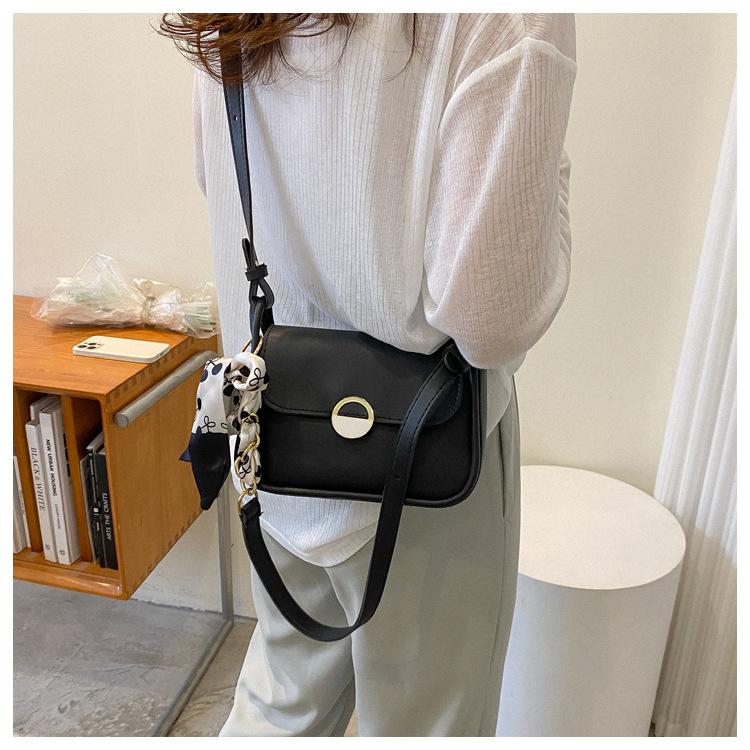 Women's Faux Leather Bowknot Shoulder Bag, Retro Pearl Decorated Crossbody Purse, Small Square Satchel for Daily Wear