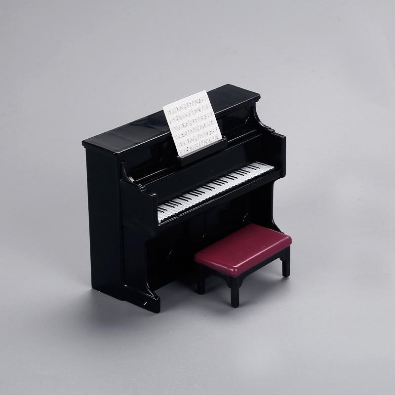 

Миниатюрная игрушка-пианино для кукольного домика - декор сцены своими руками