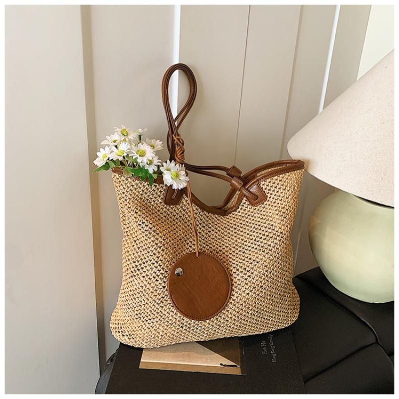 

New large-capacity woven tote bag summer Sen Moe commuter armpit bag niche design shoulder bag коричневый