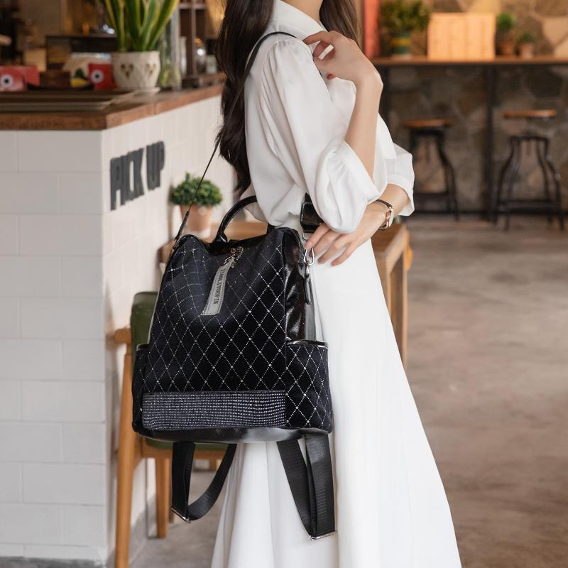 Rucksack Weiches Leder Niete Einzelne Schulter Universal Tasche Damen Große Kapazität Schultasche