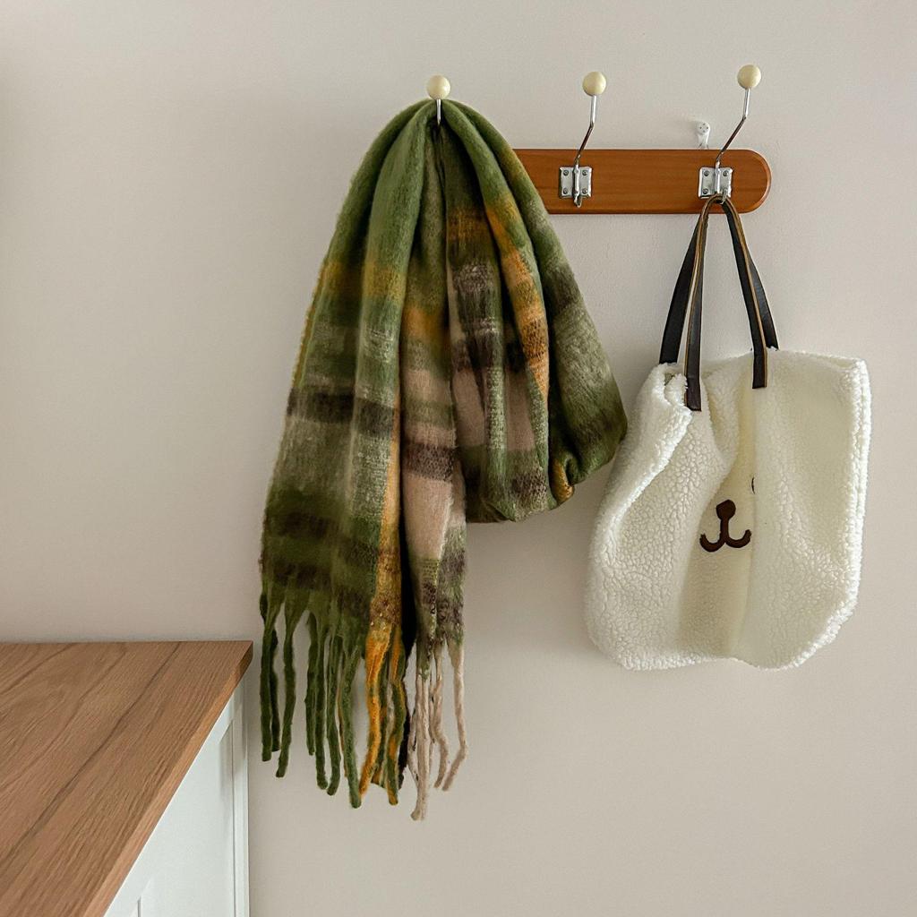 Tonglu Women's Mohair Winter Scarf: Black & White Plaid, High-End, Thick & Warm Neck Warmer