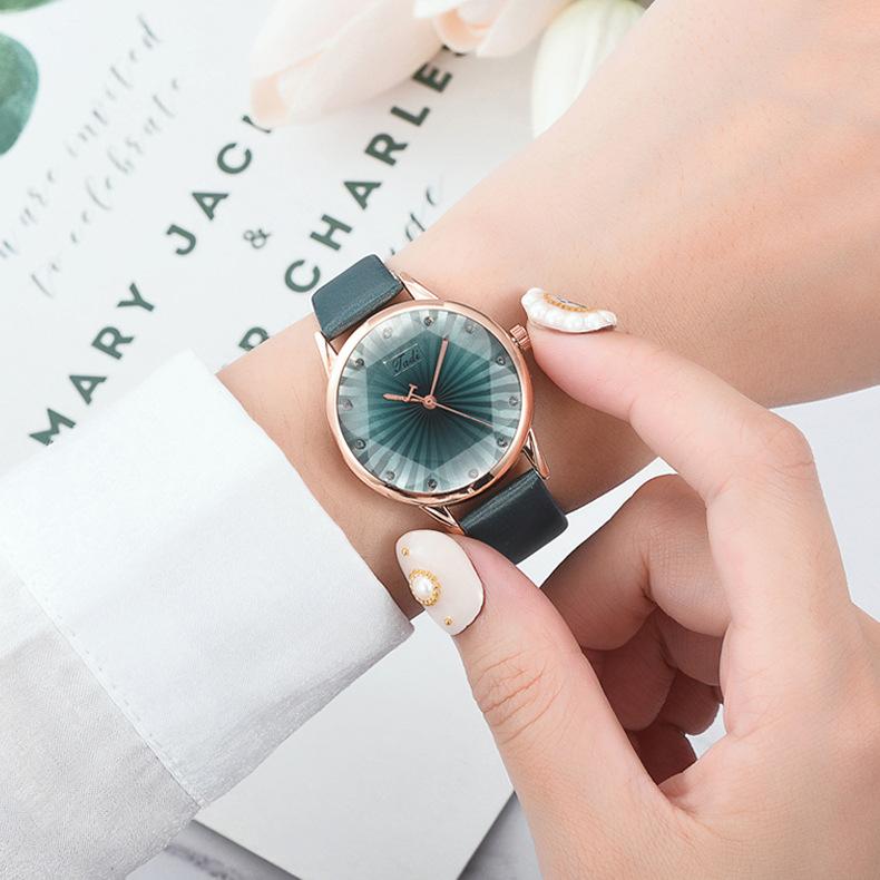 Creative Quartz Watch Leather Crystal Aesthetic Clock Versatile Business Women Wristwatch