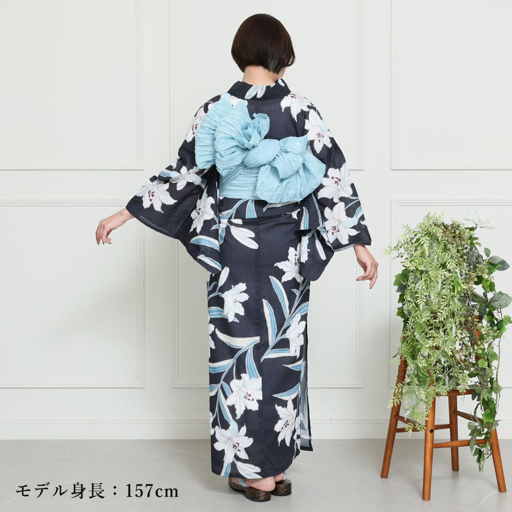 Kyoto Kimono Yuzen Women's Two-Piece Floral Yukata Set with Obi (Heko Obi) (Navy with Lilies)