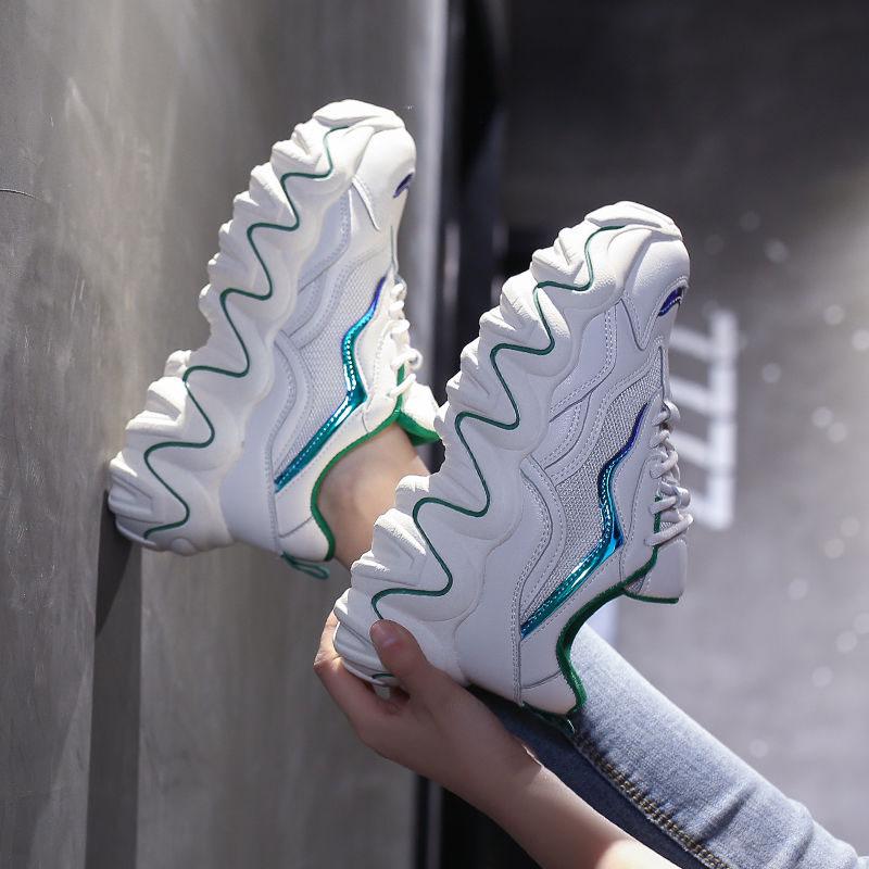 nike white mesh sneakers