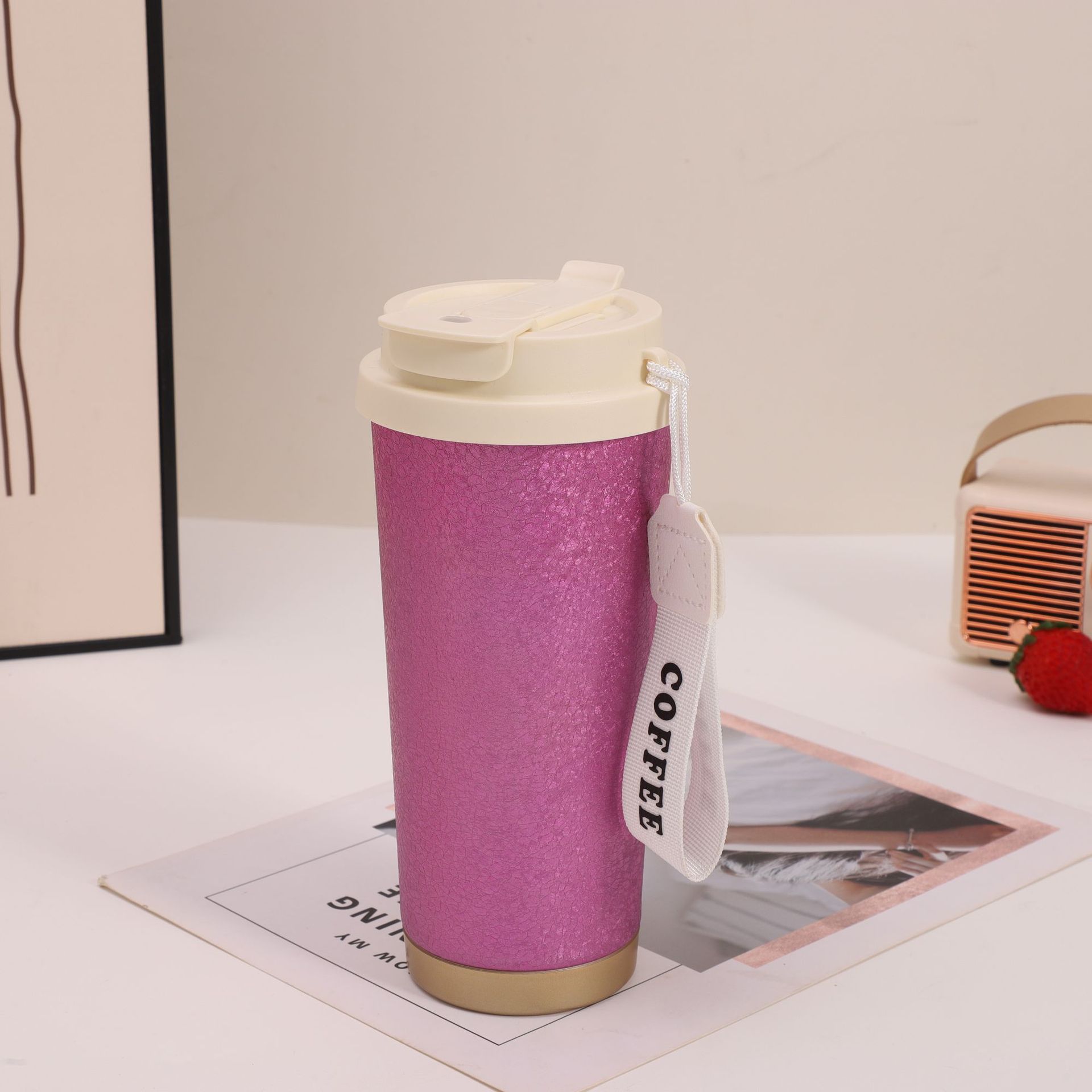 

Fashion double drink coffee thermos cup light luxury outdoor portable belt rope water cup annual gift 500ml