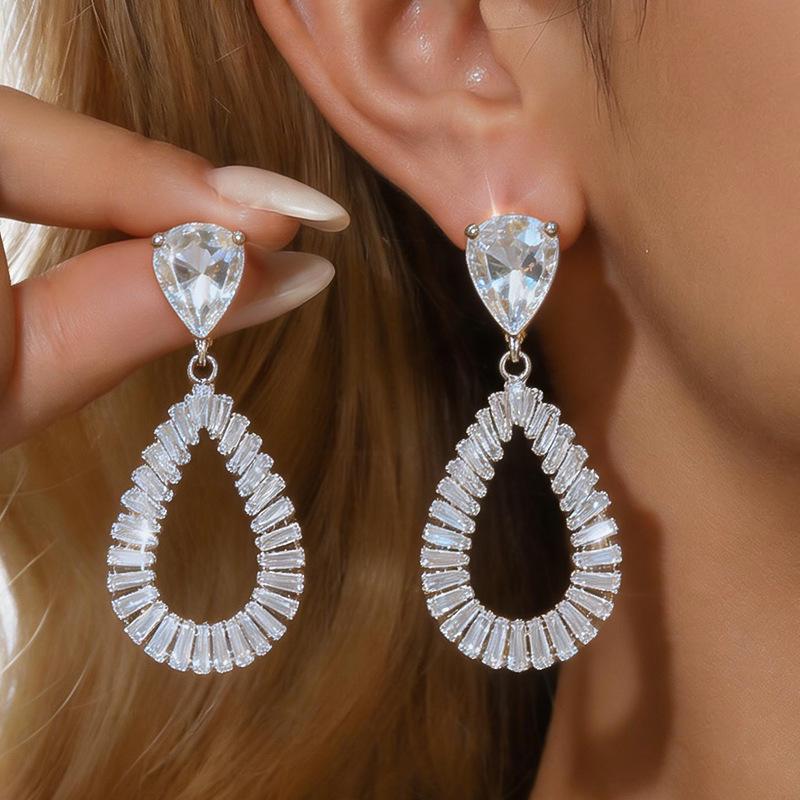 Elegant European & American Zircon Water Drop Pendant Earrings - Luxurious, Exquisite, Fashionable Jewelry for Women