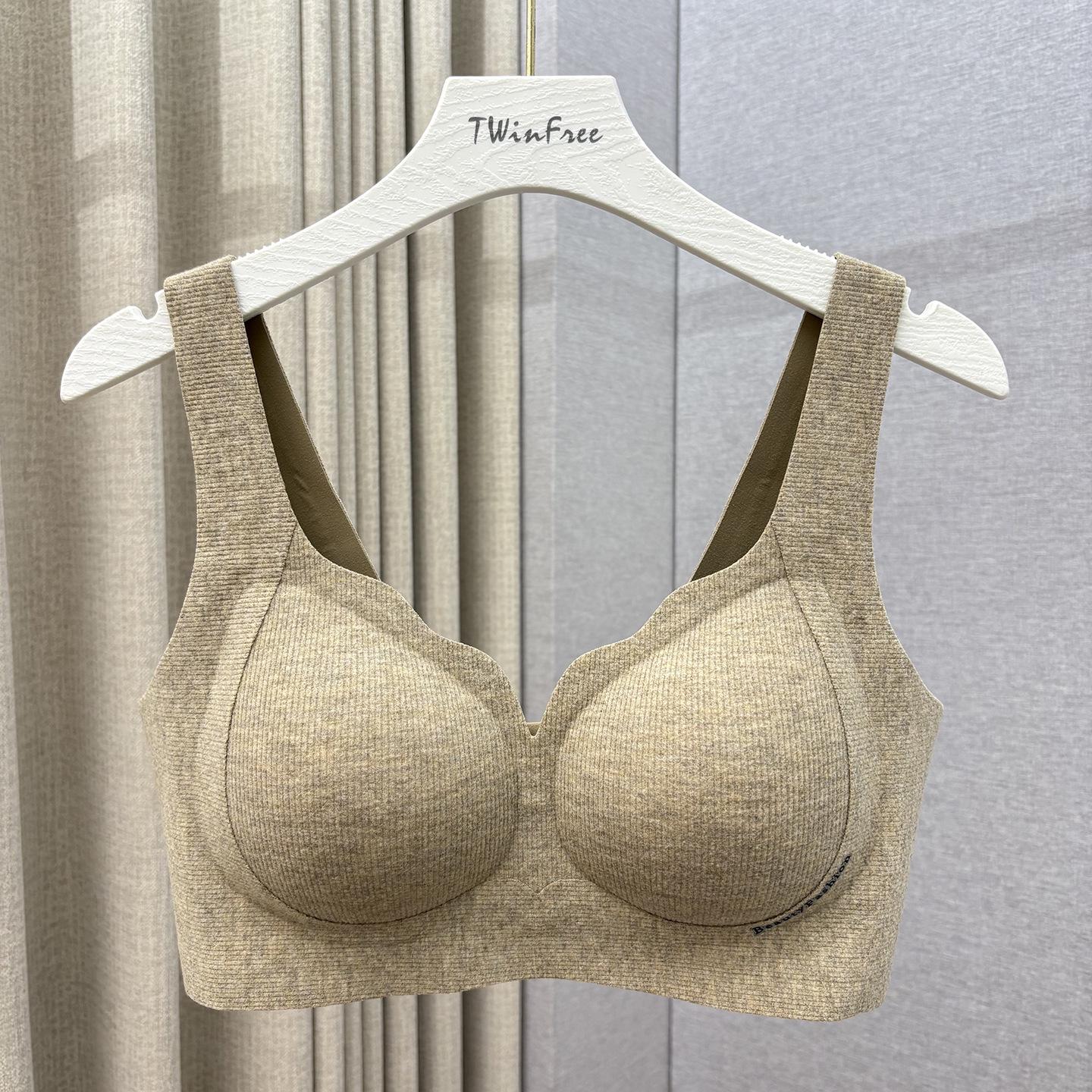 Бесшовный ребристый бюстгальтер с поддержкой: Против провисания, Широкие бретели, Без косточек, Красивый дизайн спинки M