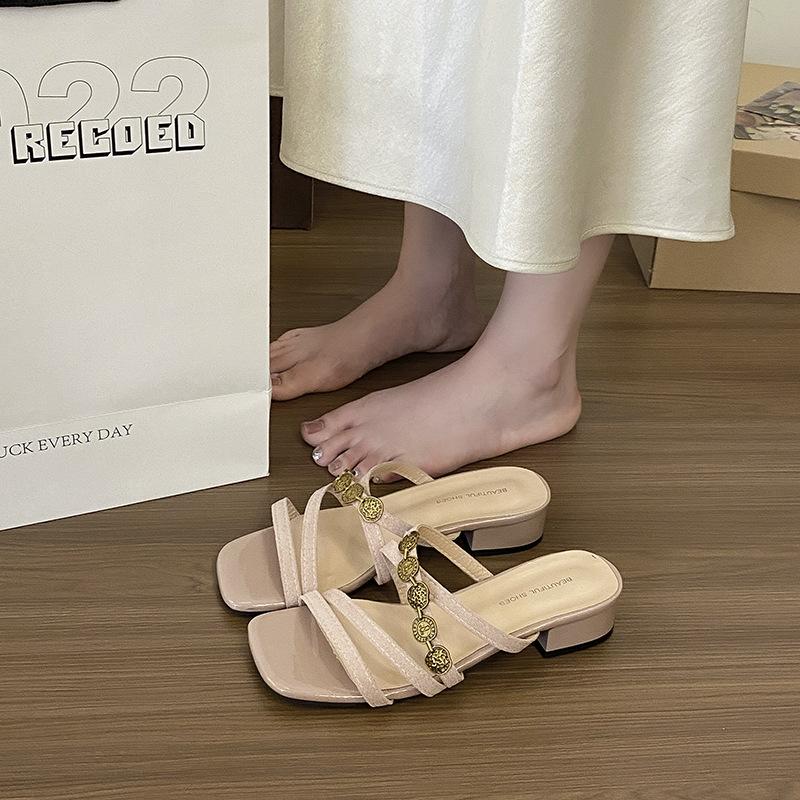 French Square Head Medium Heel Cool Slippers Female Large Size 2025 Summer New Metal Fairy Wind Gentle Outer Wear One-word Drag