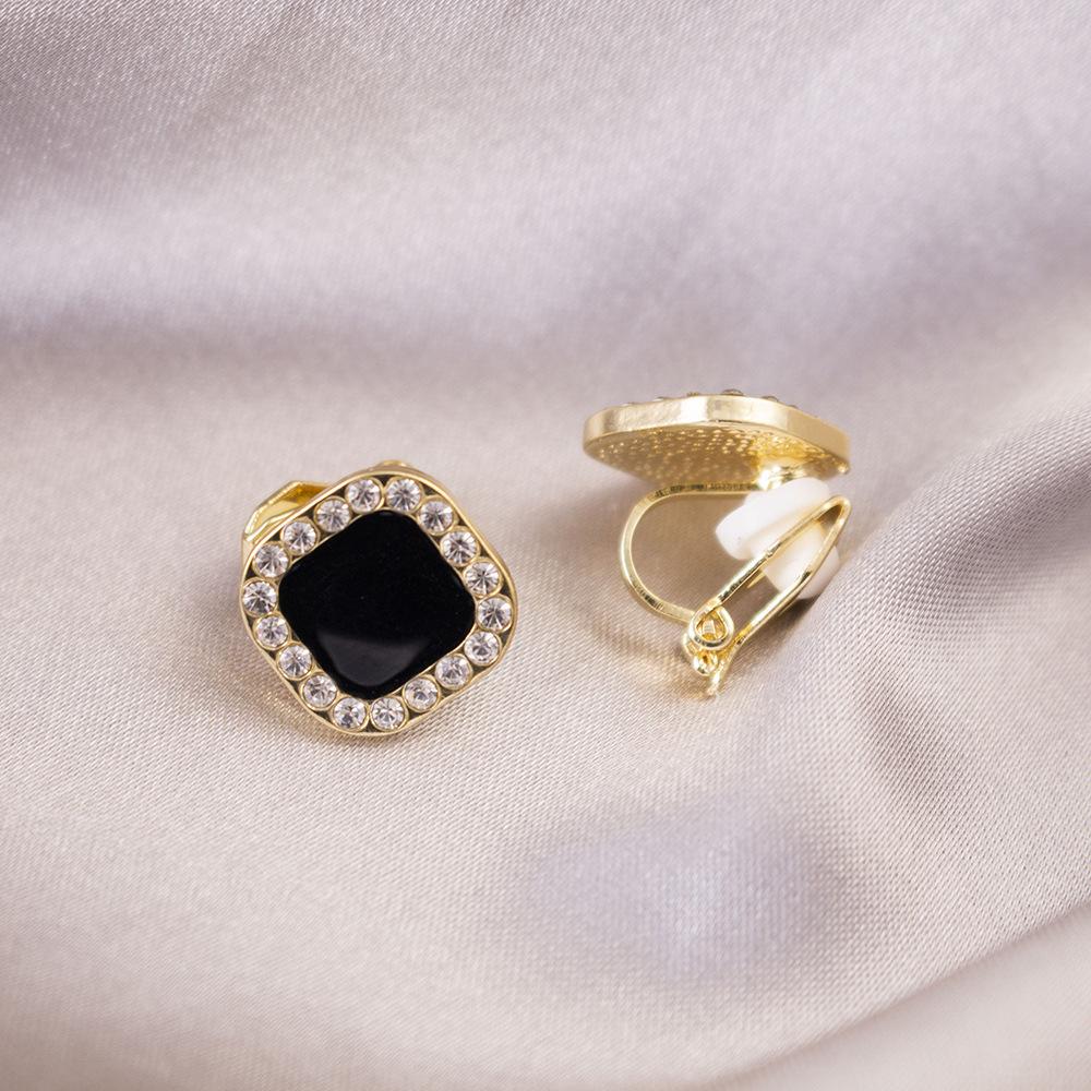 Versatile Light Luxury Ear Clips Without Pierced Ears Daily High-end Triangular Ear Clips Versatile Women's Earrings